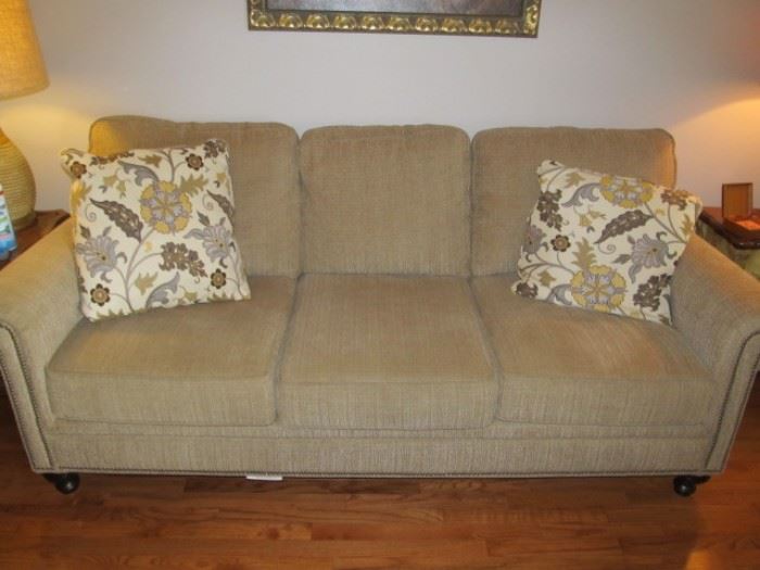 New Broyhill sofa