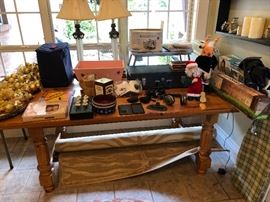 Croquet Set, Saxaphone, Pair of Lamps, Headphones, Etc...