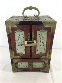  Antique Chinese Jewel Cabinet        http://www.ctonlineauctions.com/detail.asp?id=747895