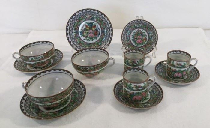 12 Pc. Fine Bone China     http://www.ctonlineauctions.com/detail.asp?id=747914