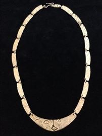  18 K Yellow Gold Picasso Style Necklace      http://www.ctonlineauctions.com/detail.asp?id=748073