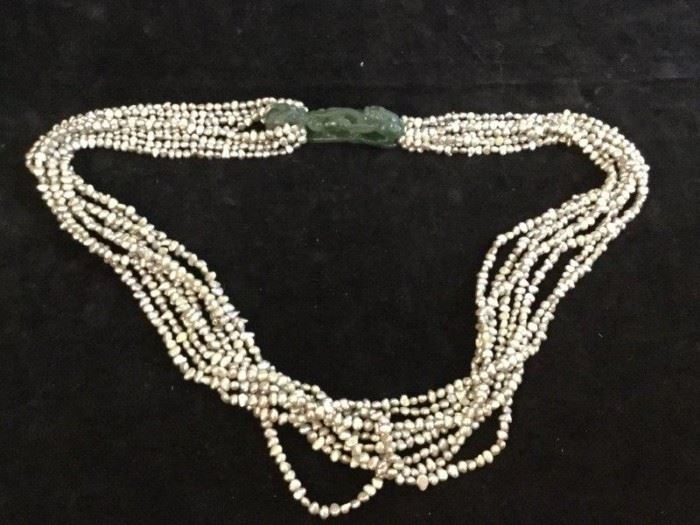  Jade and Natural Pearl Necklace         http://www.ctonlineauctions.com/detail.asp?id=748093