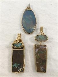 Three Wire Bound Stone Pendants            http://www.ctonlineauctions.com/detail.asp?id=748139