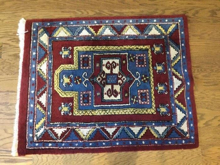 Middle Eastern Rug II http://www.ctonlineauctions.com/detail.asp?id=748163