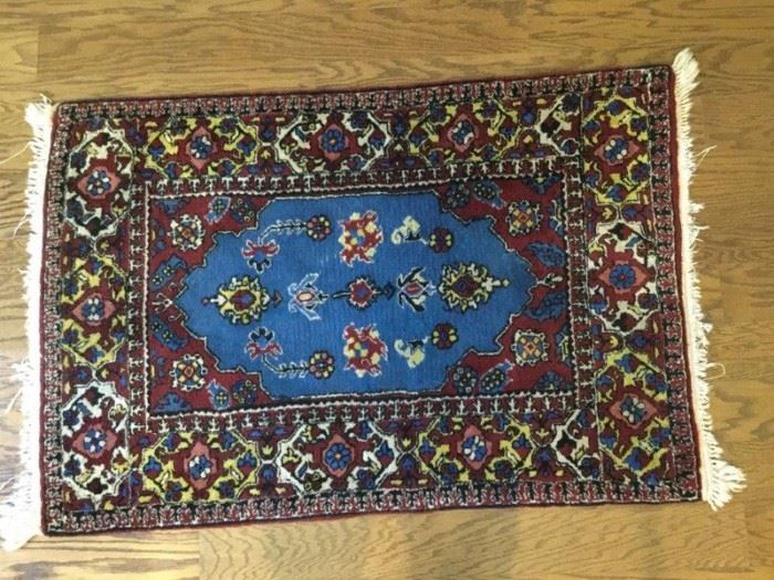  Middle Eastern Rug III   http://www.ctonlineauctions.com/detail.asp?id=748164