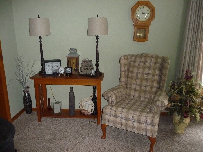  MORE small furniture and decor 