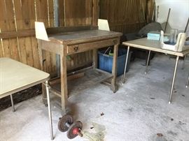 Old drawered table