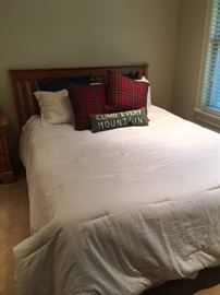 Below Zero-Bison (30 x 50) by Thomas Mangelsen.