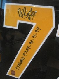 Ray Bourque Boston Bruins Signed and Framed Jersey .