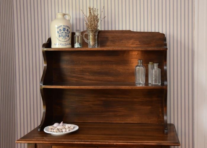 Small Scale Vintage Sideboard with Hutch