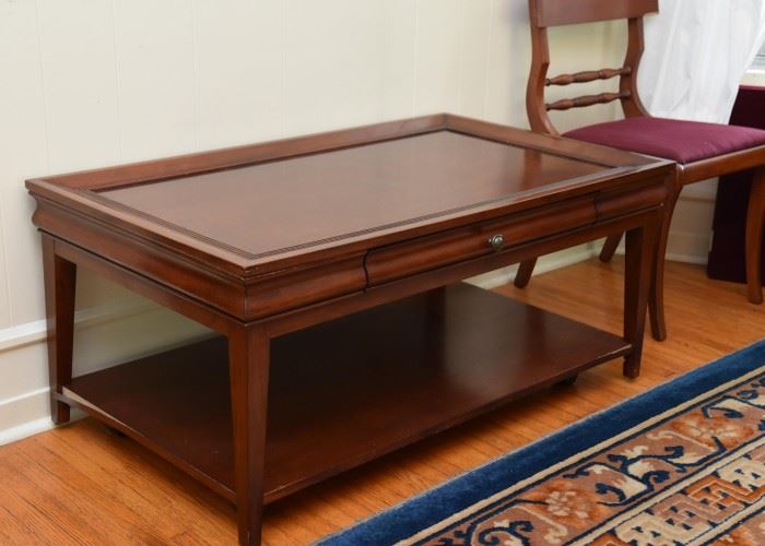 Traditional Coffee / Cocktail Table with Drawer