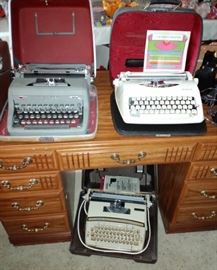 Royal & Smith-Corona Typewriters