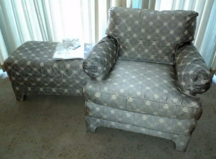 Comfy Gray Arm Chair w/ Ottoman