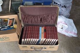 vintage suit case - books