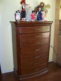 Matching Chest of Drawers