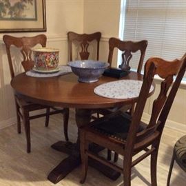 Oak table and Chairs