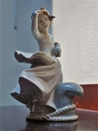 NAO statue
