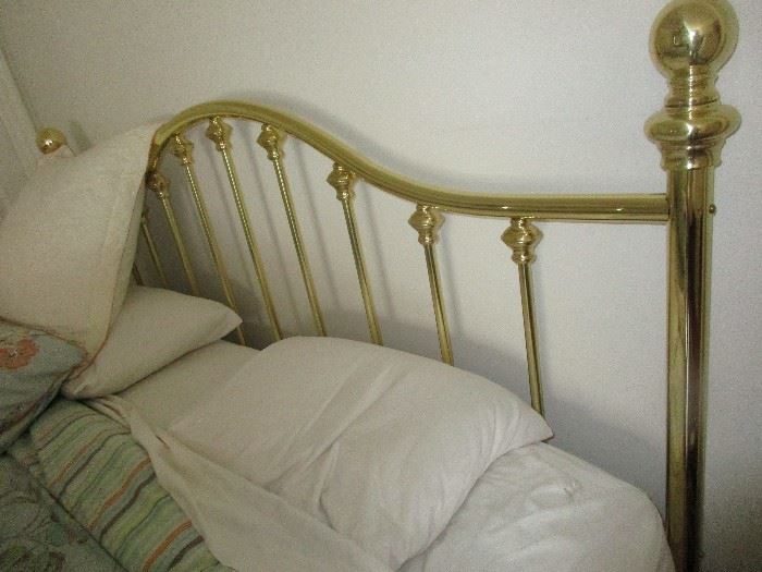 BRASS BED KING