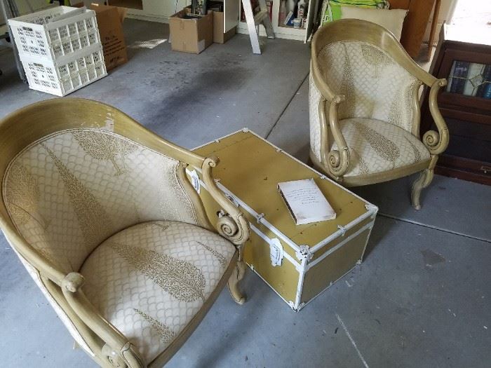 Vintage French Style Chairs. Trunk.