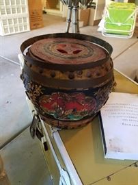 Asian Wood Pot - Vintage