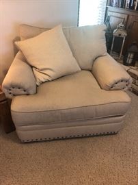 Like new Haverty's club chair with nail head trim