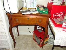 Singer sewing machine