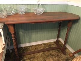 Adorable barley twist legs! 