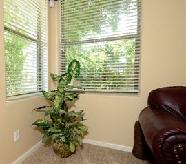 Nice size silk floral.