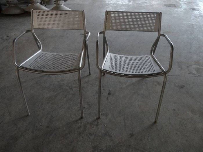 2 Metal Outdoor Silver Patio Chairs