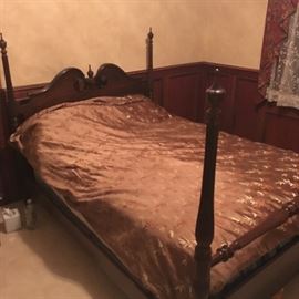 Ethan Allen cherry full size bed 