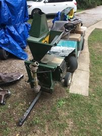 MIGHTY MAC TPH-12 CHIPPER SHREDDER