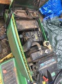 JOHN DEERE 425 TRACTOR MOWER