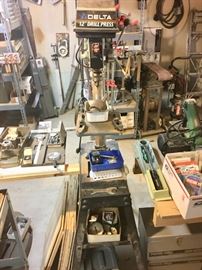 DELTA 12" DRILL PRESS