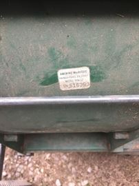 MIGHTY MAC TPH-12 CHIPPER SHREDDER