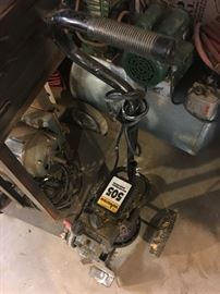 WAGNER AIRLESS SPRAYER