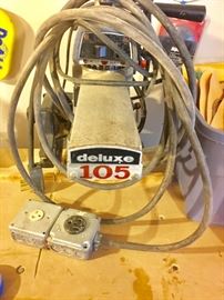 ROCKWELL DELUX 105 RADIAL ARM SAW