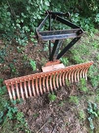 MODERN IMPLEMENTS RAKE