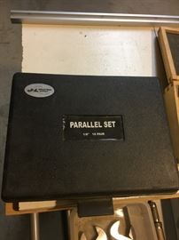 PARALLEL SET