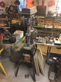 DELTA 12" DRILL PRESS