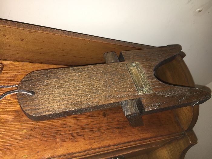 Reproduction boot jack.
