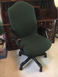 Quality executive desk chair.