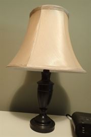SIDE LAMP WITH SHADE