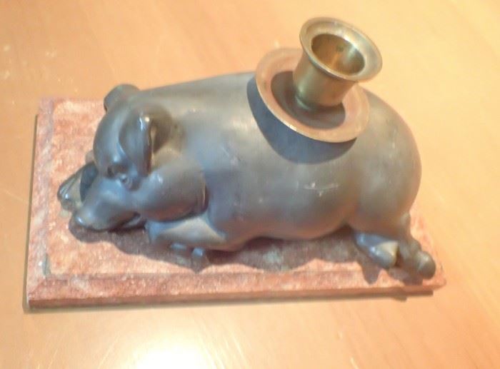 HEAVY PIG CANDLE HOLDER