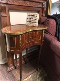 French kidney shaped mahogany accent table