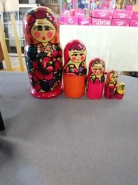 Russian Nesting Dolls 