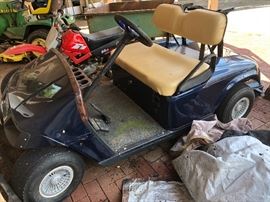EZ-GO golf cart-canopy is currently detached