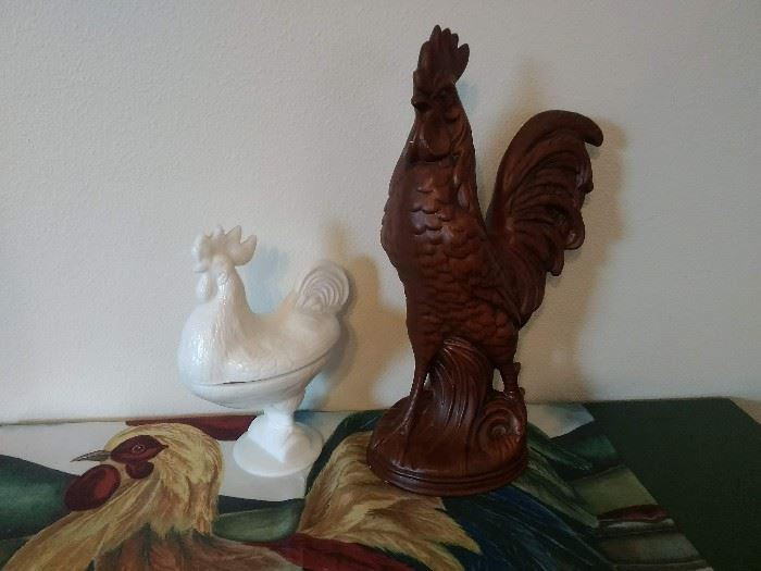CALIFORNIA MADDUK ROOSTER  AND MILK GLASS HEN ON NEST