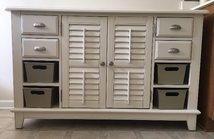 A great cabinet for your extra storage needs