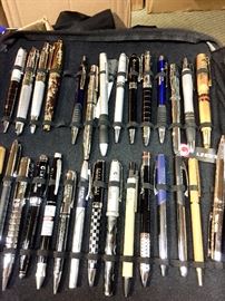 Hundreds of fine quality pens 