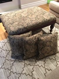 Ottoman and Matching Pillows, custom Carpet also ! Like New !